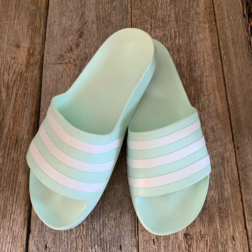 Women’s adidas slides like new, size 10